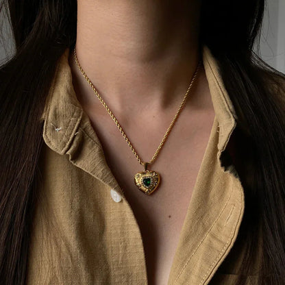 [Royal Vicky]Caelus Gold Heart Necklace