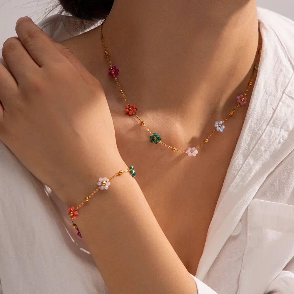 [Royal Vicky]Azalea Floral Gold Necklace