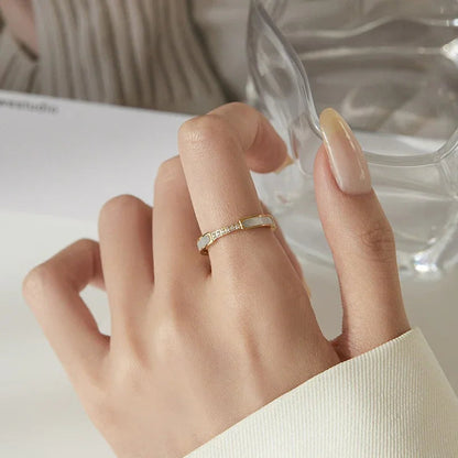 [Royal Vicky]Gabrielle Diamond Simulant Gold Ring