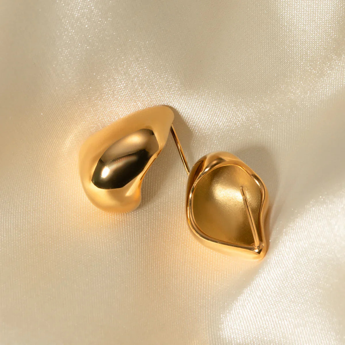 [Royal Vicky]Amelie Gold Earrings