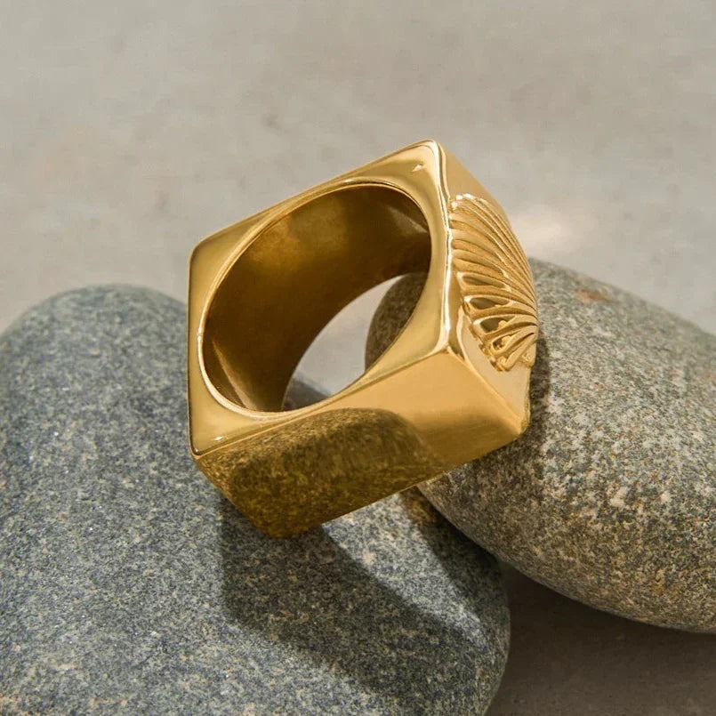 [Royal Vicky]Carlotta Geometric Shell Ring