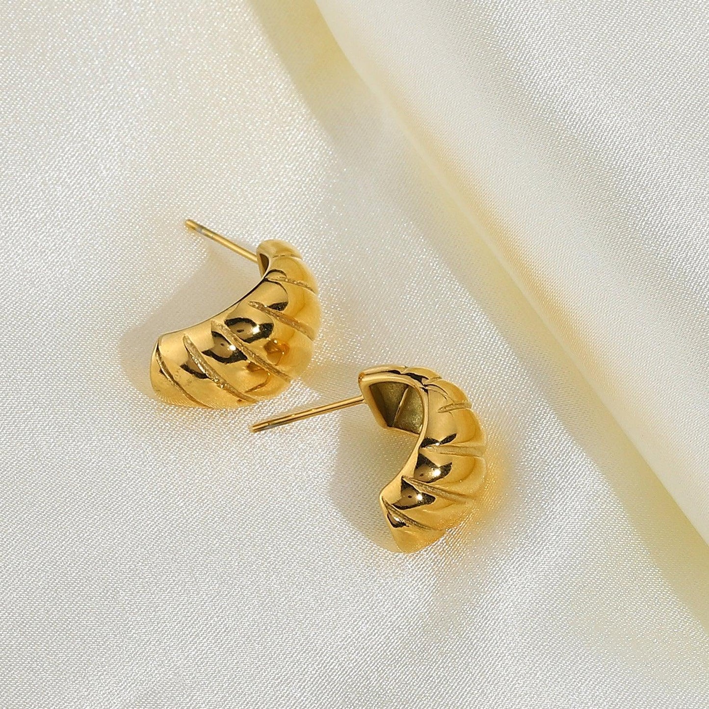 [Royal Vicky]Kelsey Gold Earrings