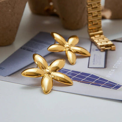 [Royal Vicky]Monica Floral Gold Earrings