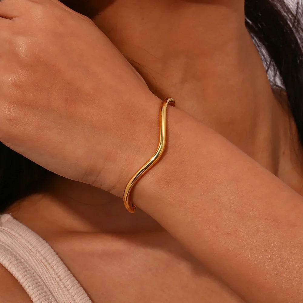 [Royal Vicky]Lucinda Gold Bangle