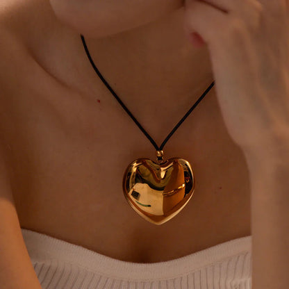 [Royal Vicky]Ophelia Gold Heart Necklace