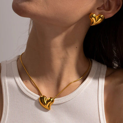 [Royal Vicky]Dorothea Heart Earrings