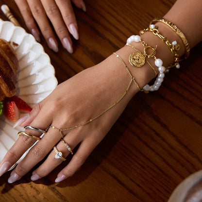 [Royal Vicky]Mimi Golden Hand Chain