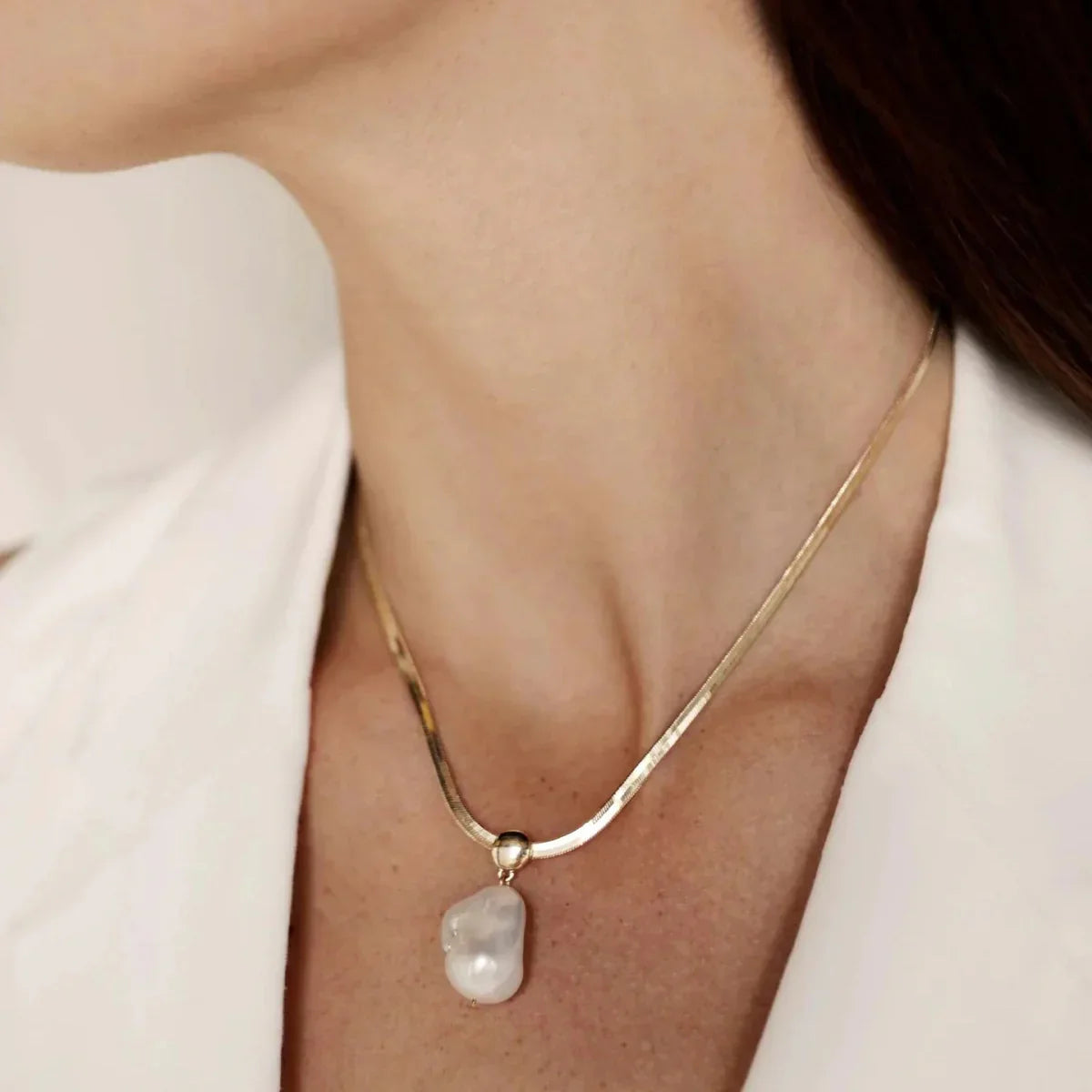 [Royal Vicky]Glorietta Herringbone Pearl Necklace