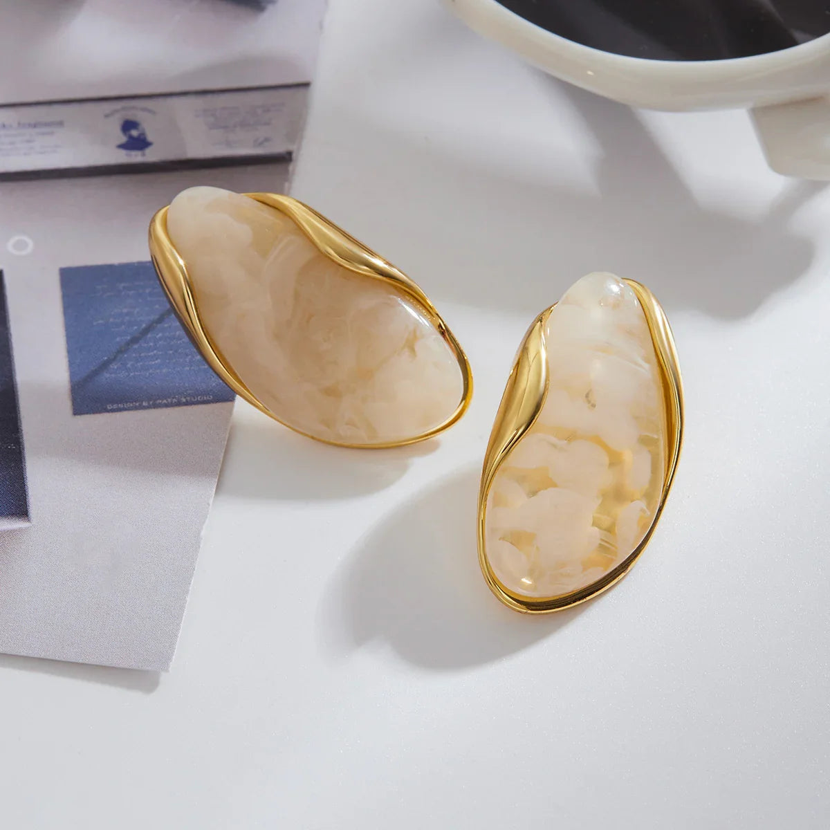 [Royal Vicky]Amelise Polished Gemstone Earrings