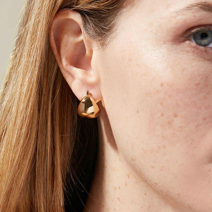 [Royal Vicky]Sunna Gold Huggie Earrings