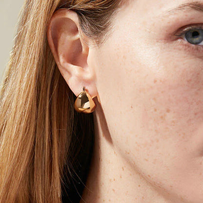 [Royal Vicky]Sunna Gold Huggie Earrings