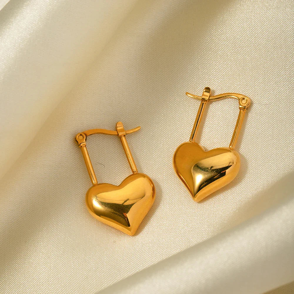 [Royal Vicky]Jessamine Heart Earrings