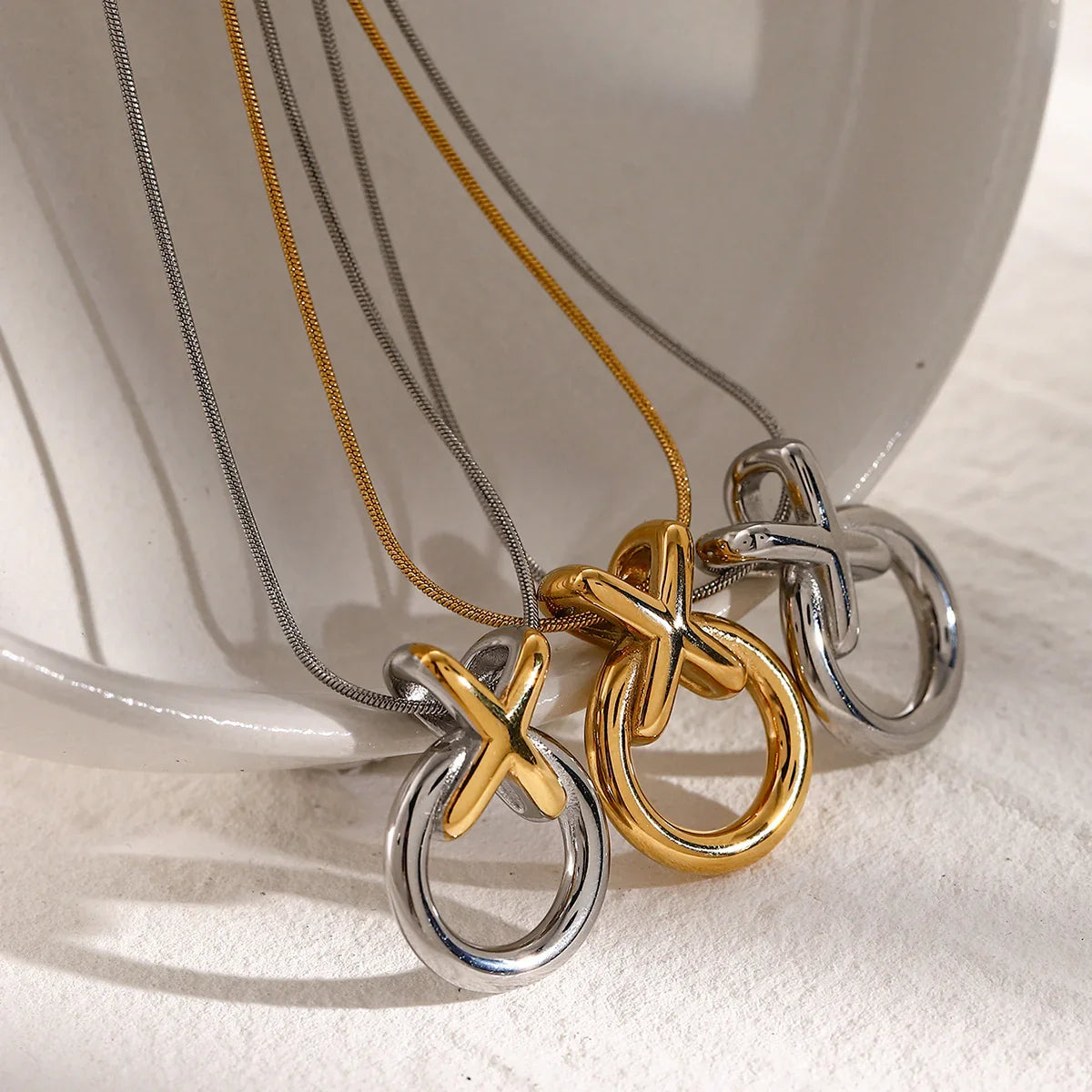 [Royal Vicky]Anastasia Gold Necklace