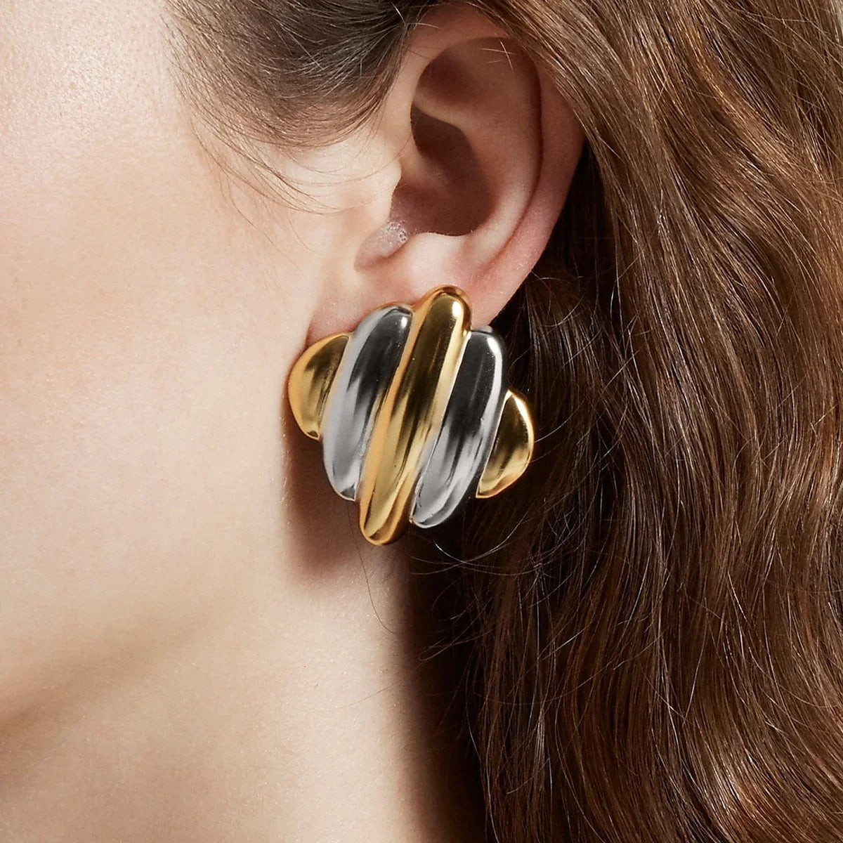 [Royal Vicky]Maxine Rippled Gold Earrings