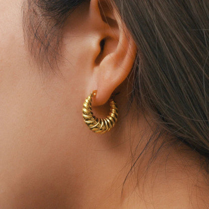 [Royal Vicky]Croissant Hoop Earrings