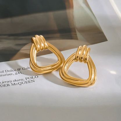 [Royal Vicky]Doris Knot Charm Gold Earrings