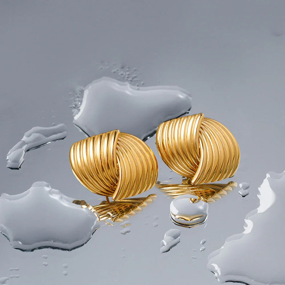 [Royal Vicky]Sonia Gold Earrings