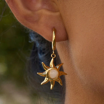 [Royal Vicky]Helia Sun-shaped Moonstone Earrings