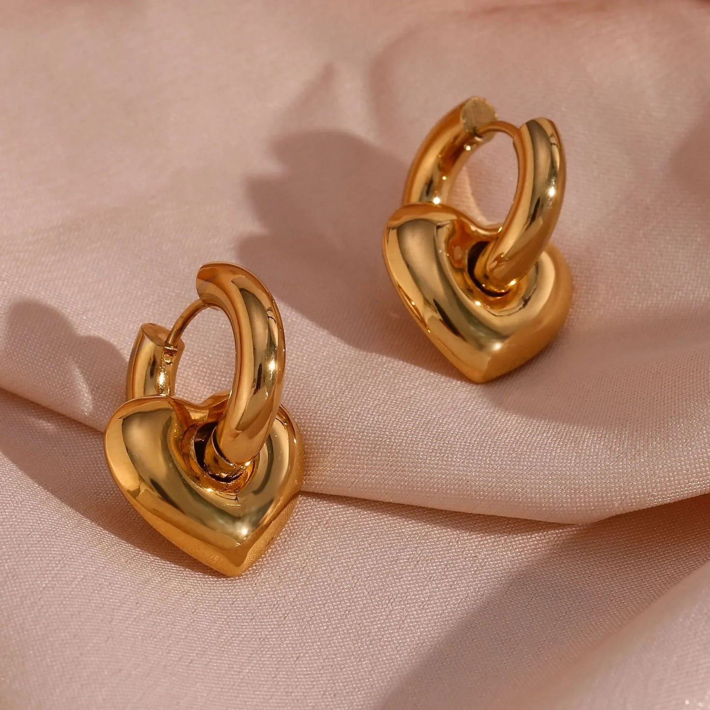 [Royal Vicky]Aria's Arrow Gold Earrings
