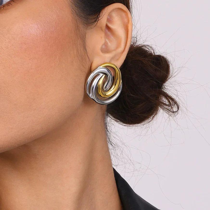 [Royal Vicky]Janice Triple Spiral Gold Earrings