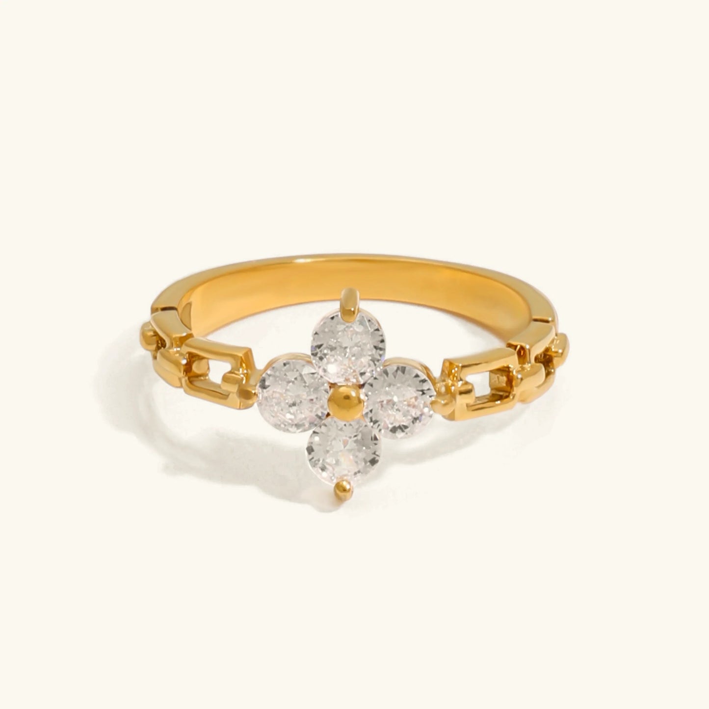 [Royal Vicky]Clestine Diamond Petal Ring