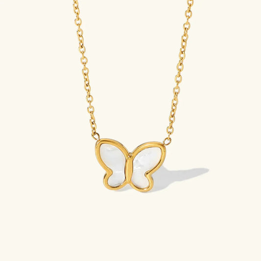 [Royal Vicky]Flutterby Mother of Pearl Necklace