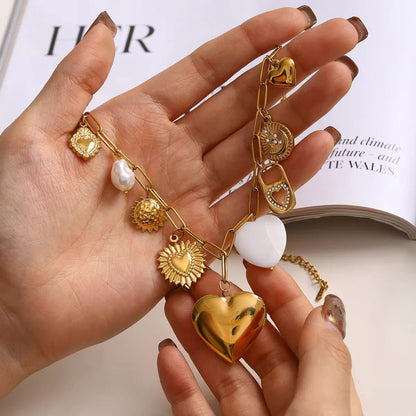 [Royal Vicky]Lianne Gold Heart Locket