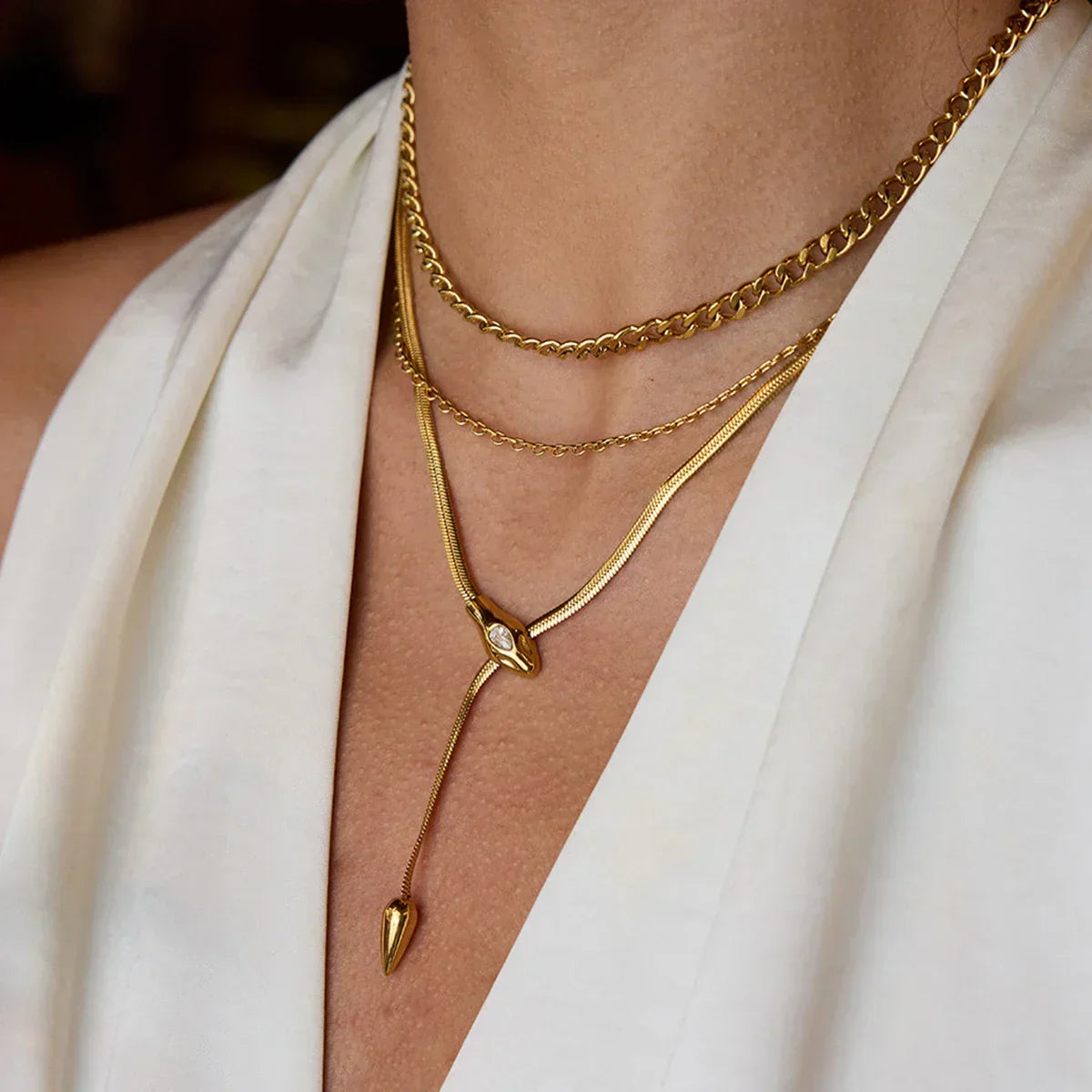 [Royal Vicky]Zarelle Gold Serpentine Pendant