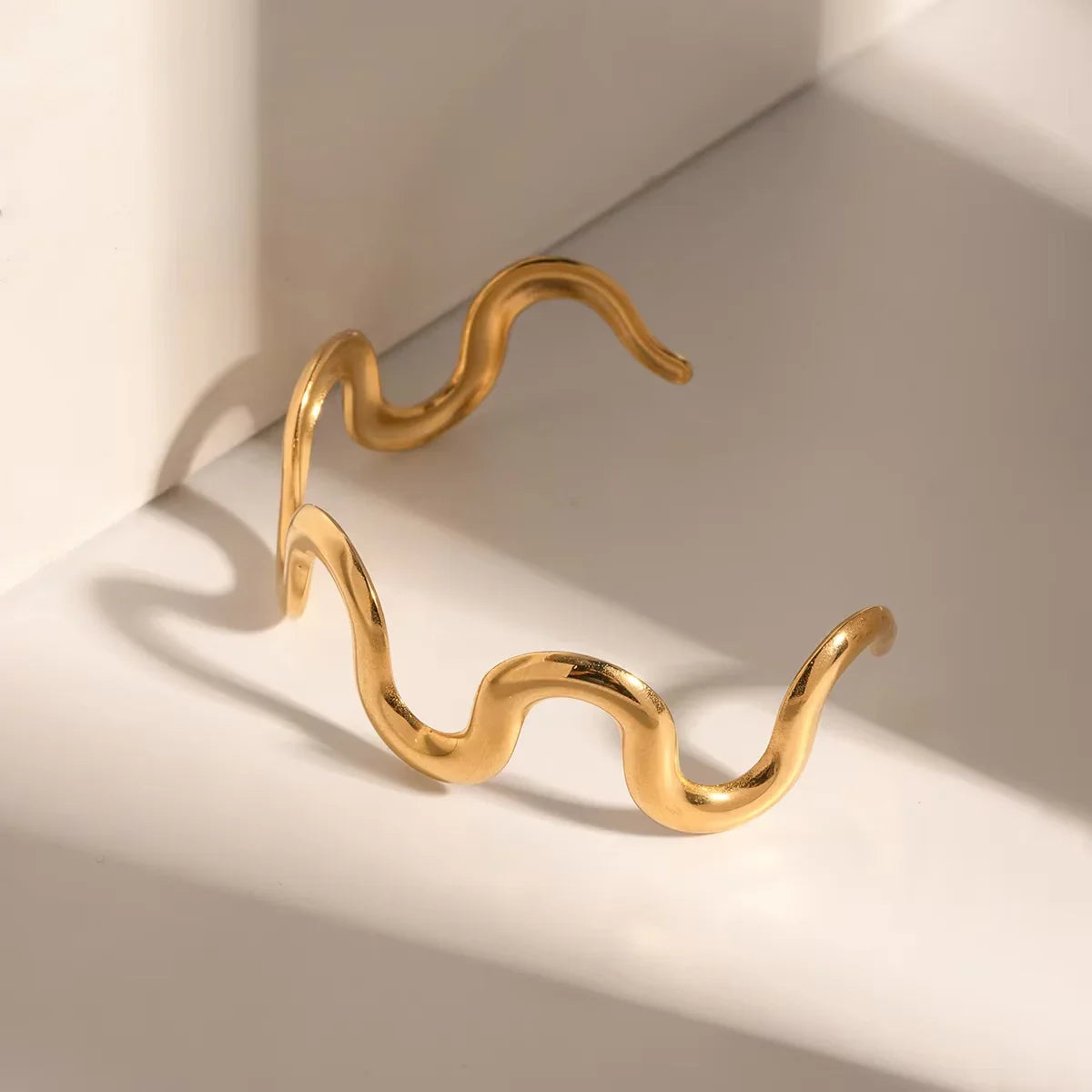 [Royal Vicky]Senna Twisted Gold Bangle