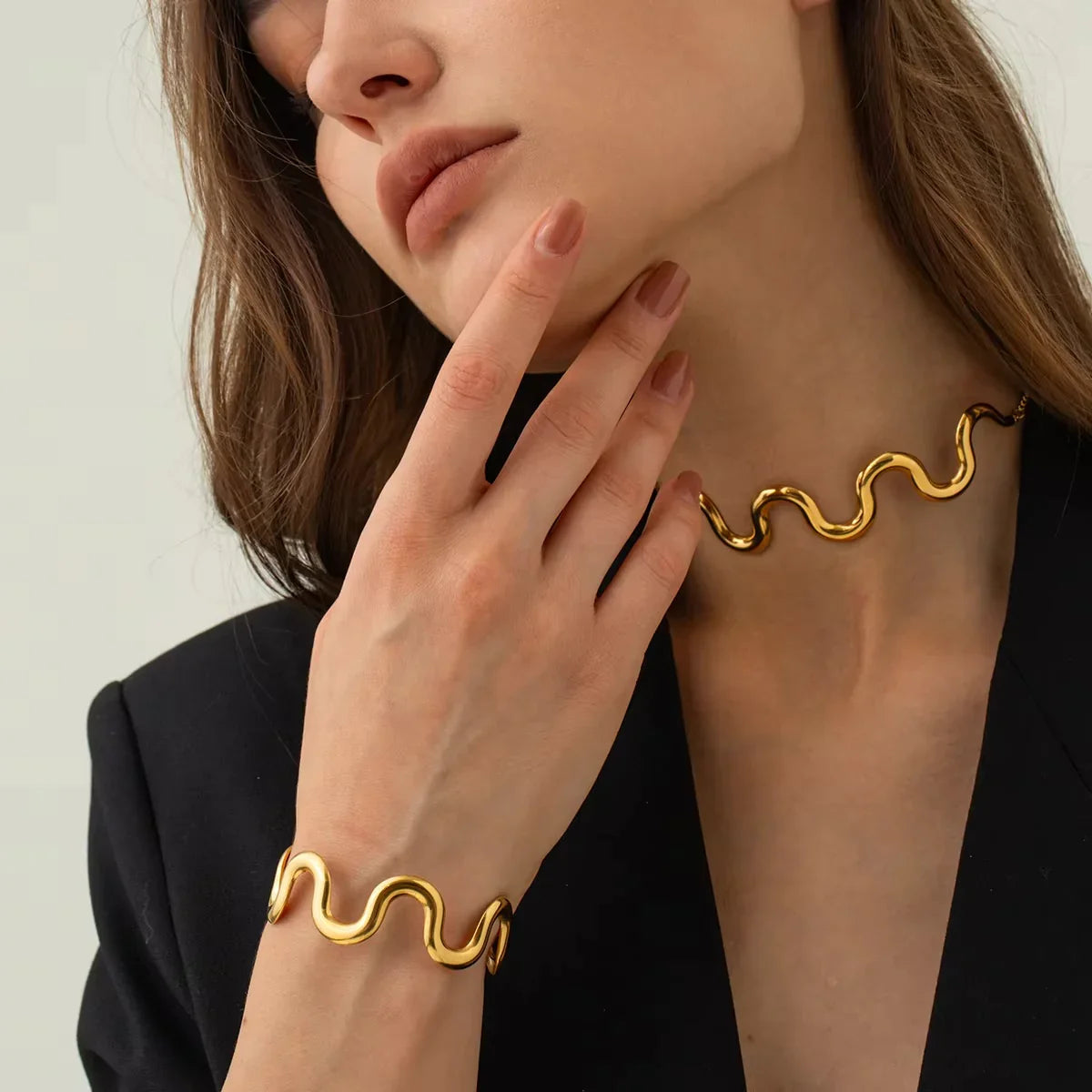 [Royal Vicky]Senna Twisted Gold Bangle