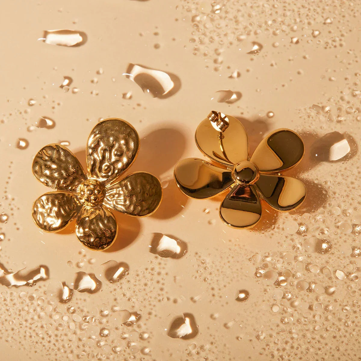 [Royal Vicky]Daisy Gold Earrings