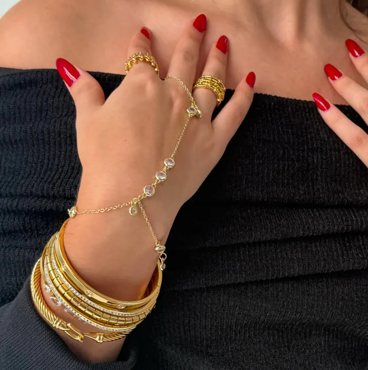 [Royal Vicky]Elina Diamond Hand Chain