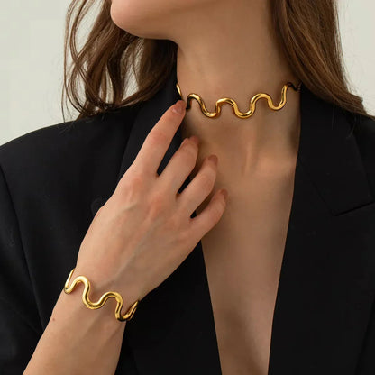 [Royal Vicky]Senna Twisted Gold Bangle