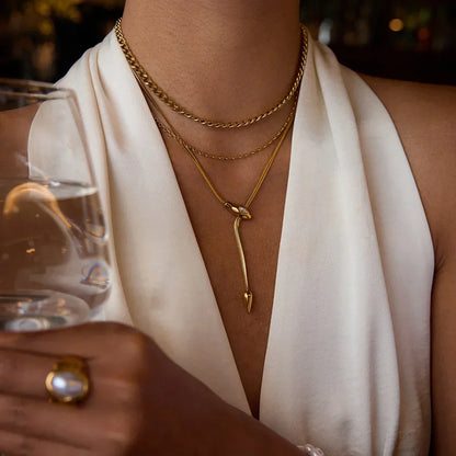 [Royal Vicky]Zarelle Gold Serpentine Pendant