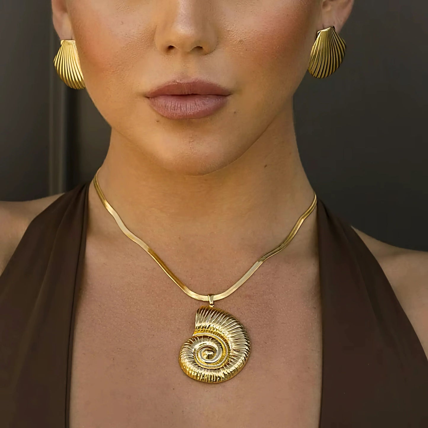 [Royal Vicky]Cascadia Nautilus Gold Necklace