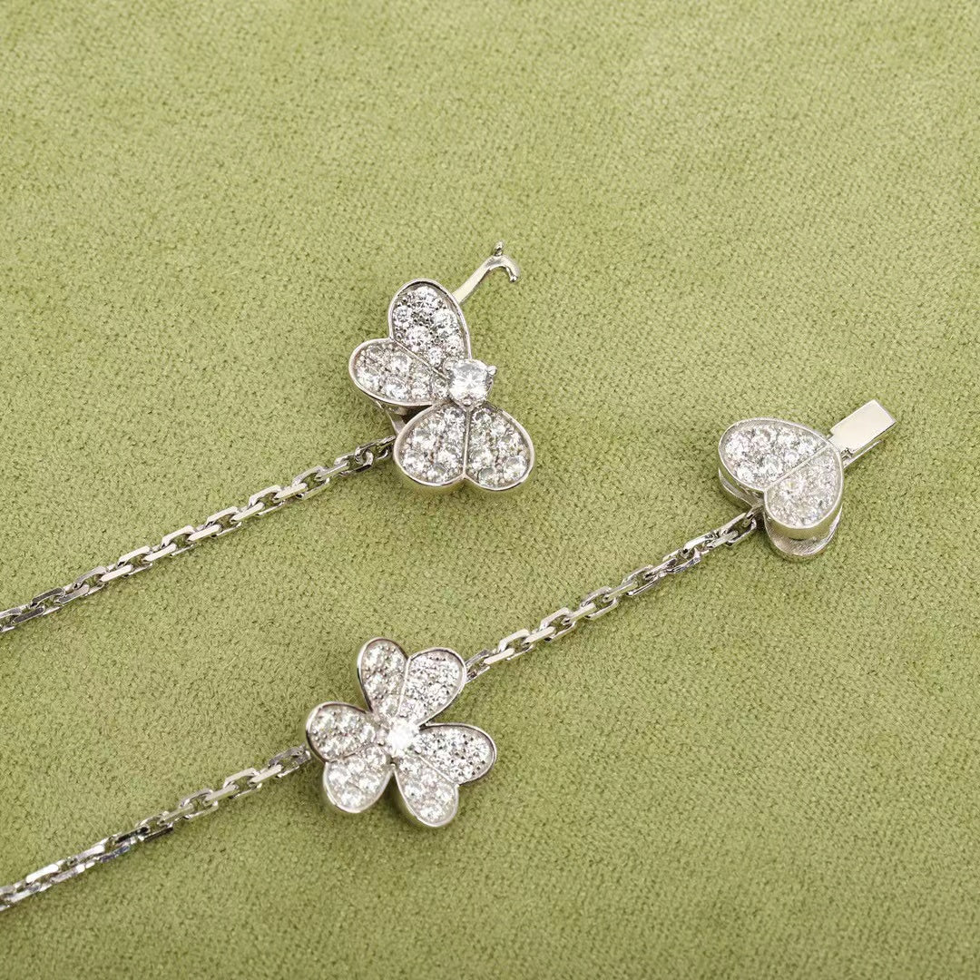 [Vicky]FRIVOLE SILVER 9 FLOWERS NECKLACE
