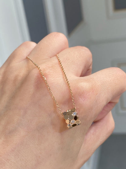 [Vicky]BEE LOVE DIAMOND NECKLACE