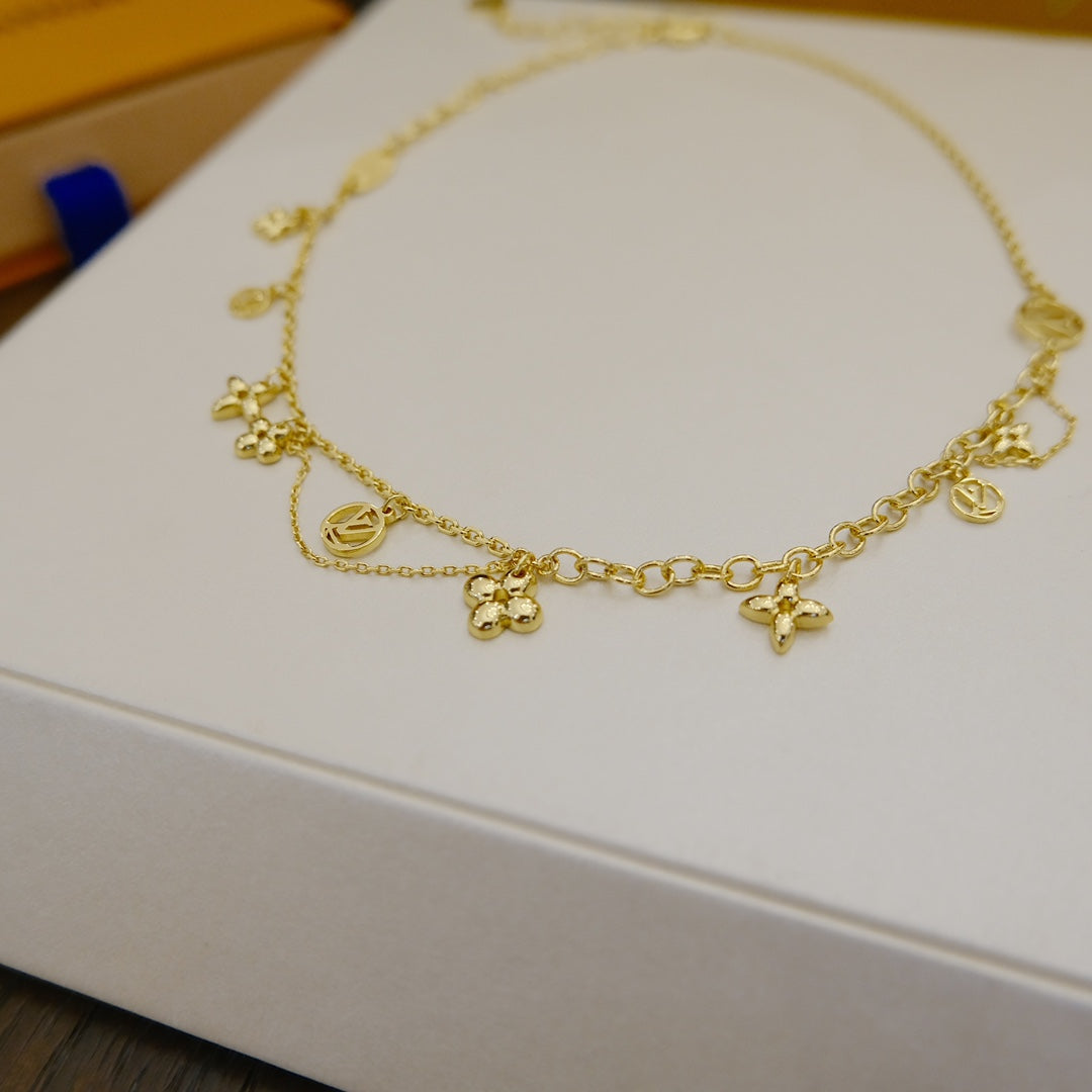 [Vicky]BLOOMING SUPPLE NECKLACE BRASS