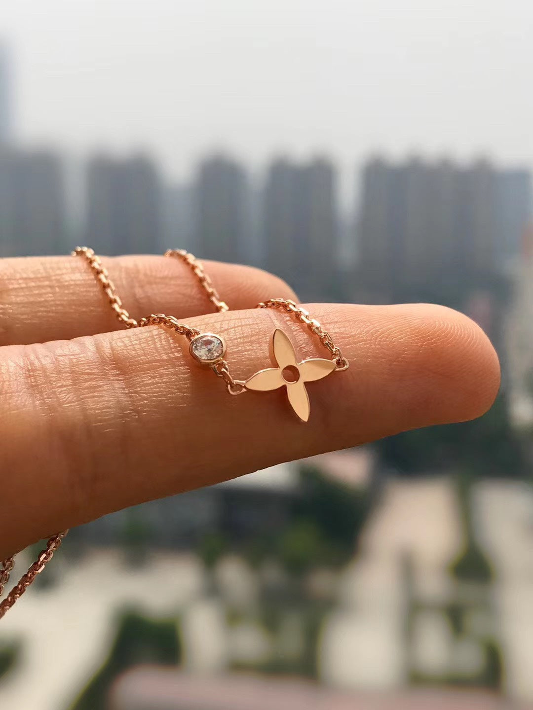 [Vicky]BLOSSOM PENDANT PINK GOLD AND DIAMOND