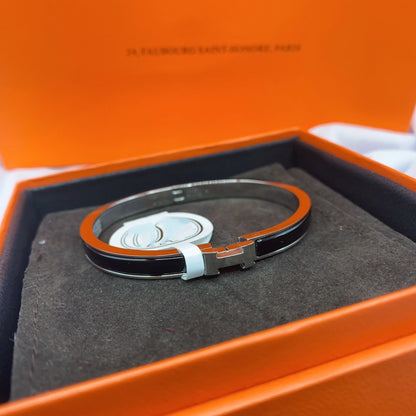 [Vicky]CLASSIC HM CLIC BLACK 8MM ENAMEL BRACELET