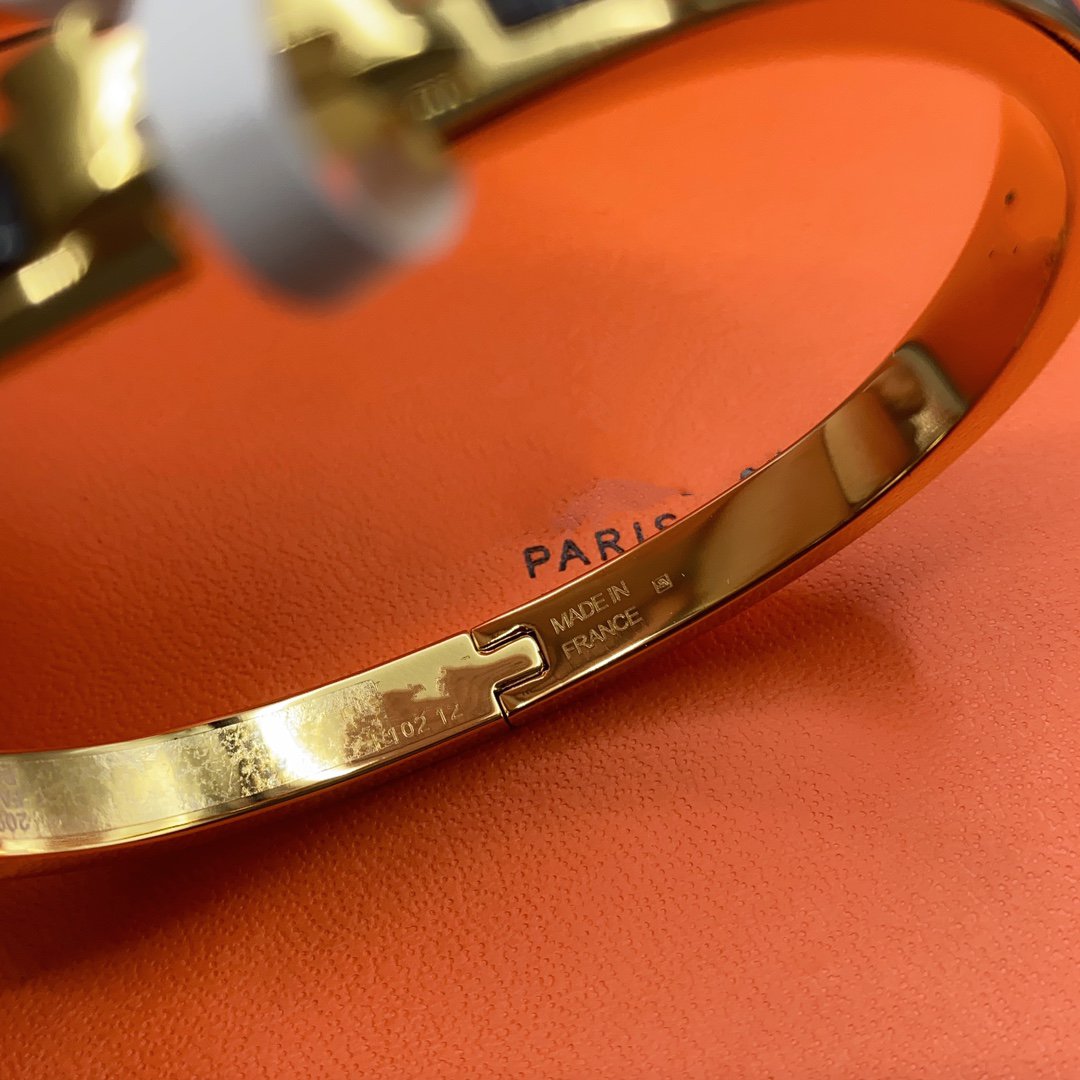 [Vicky]CLASSIC HM CLIC BLACK 8MM ENAMEL BRACELET