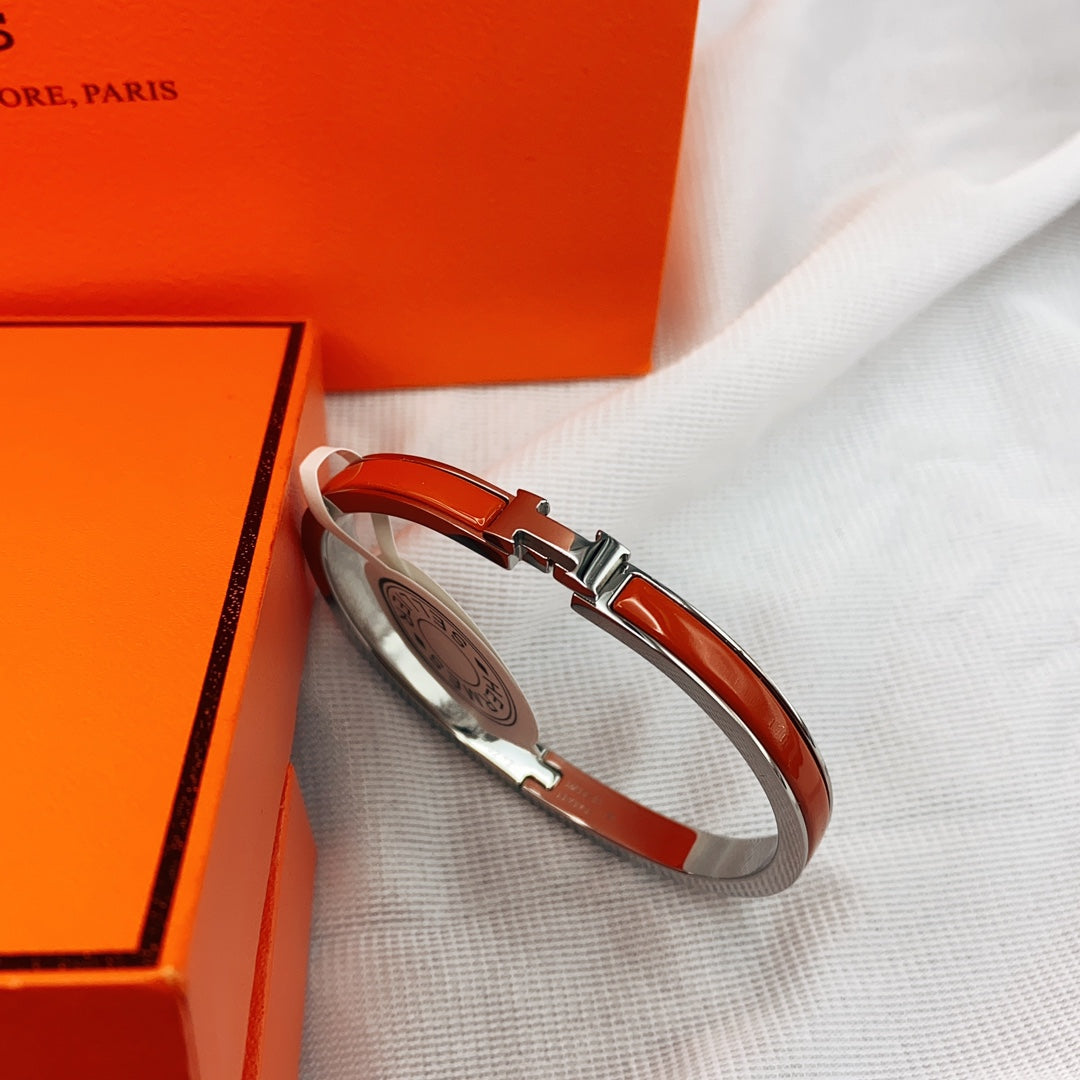 [Vicky]CLASSIC HM CLIC RED 8MM ENAMEL BRACELET