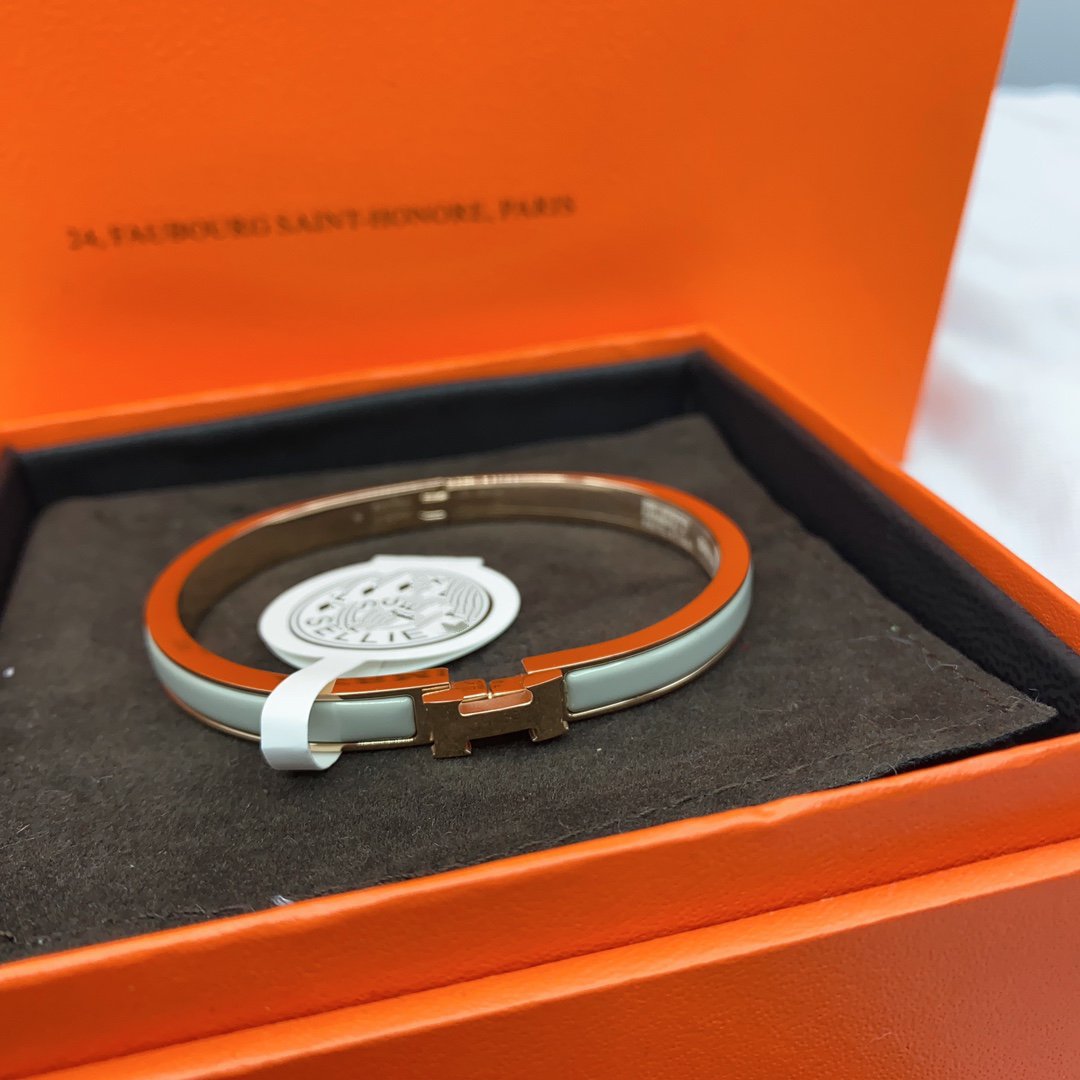 [Vicky]CLASSIC HM CLIC GREEN 8MM ENAMEL BRACELET