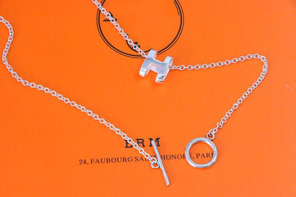 [Vicky]HM NECKLACE H LETTER OVAL SERIES