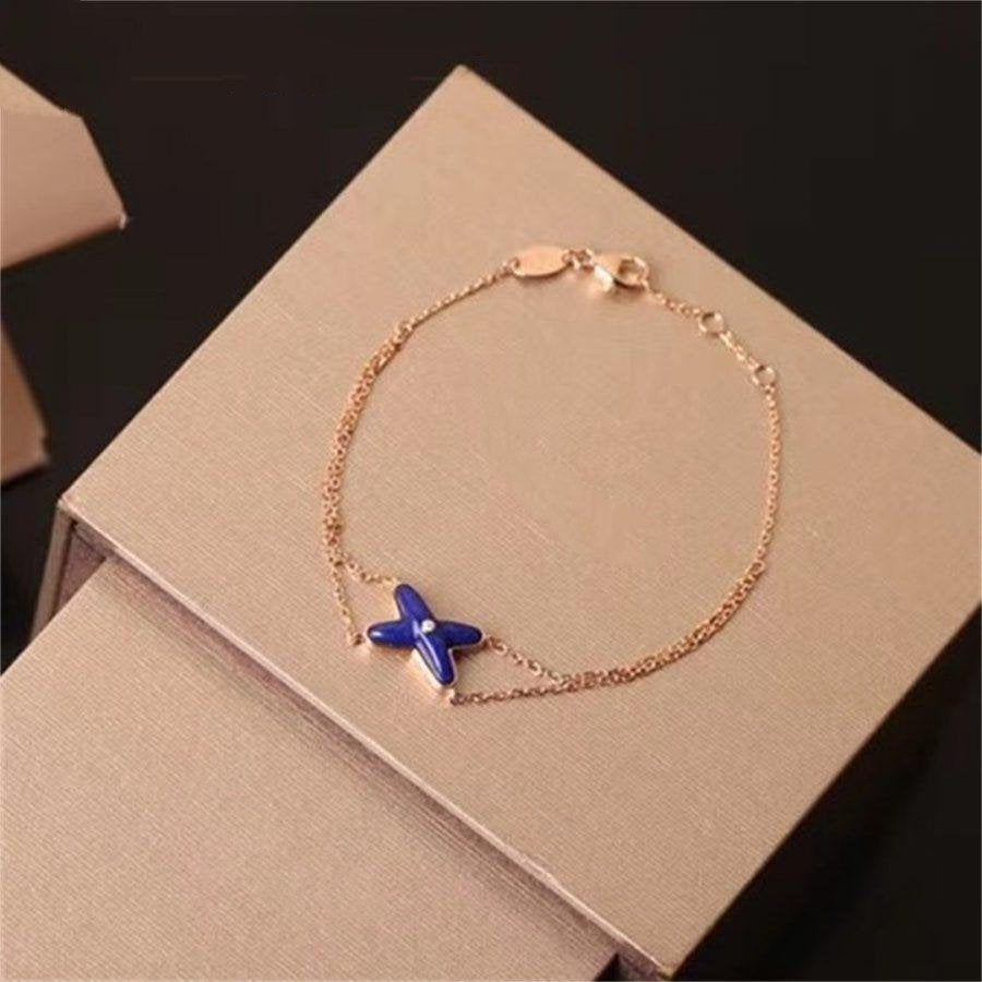 [Vicky]Hollow Design Four-Leaf Clover Flower Shape Bracelet