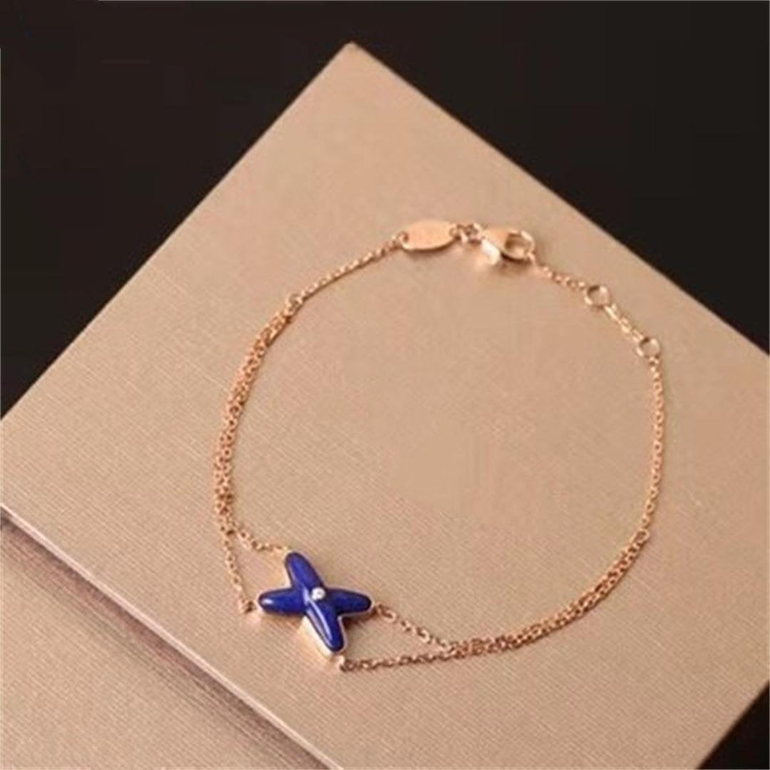 [Vicky]Hollow Design Four-Leaf Clover Flower Shape Bracelet