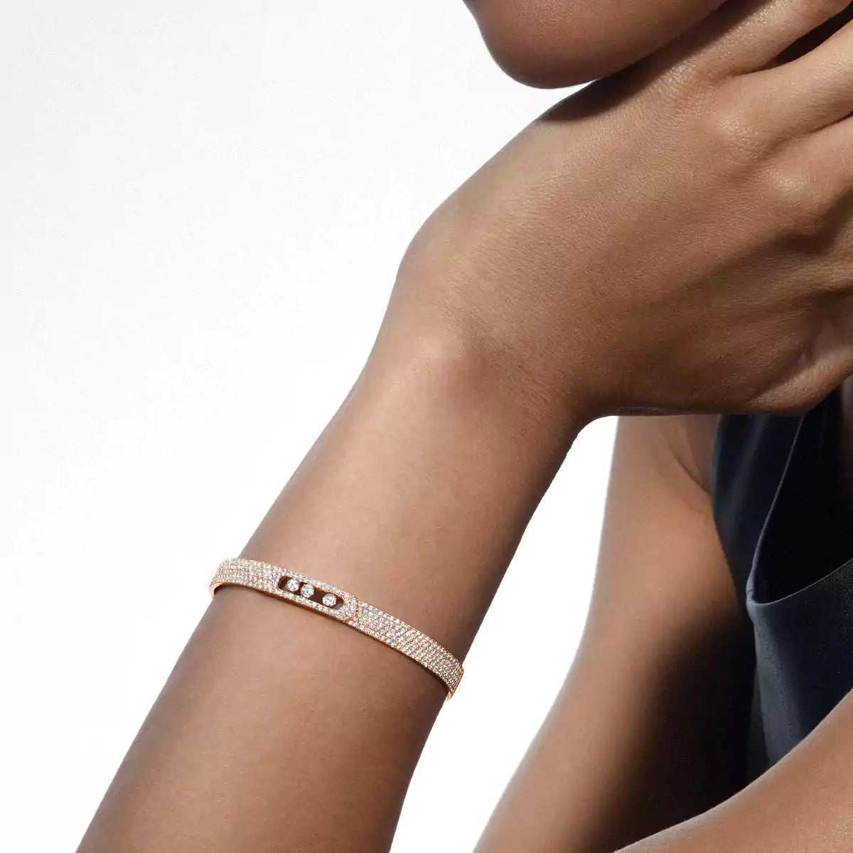 [Vicky]Move Noa Full Pavé Diamond Bangle Bracelet