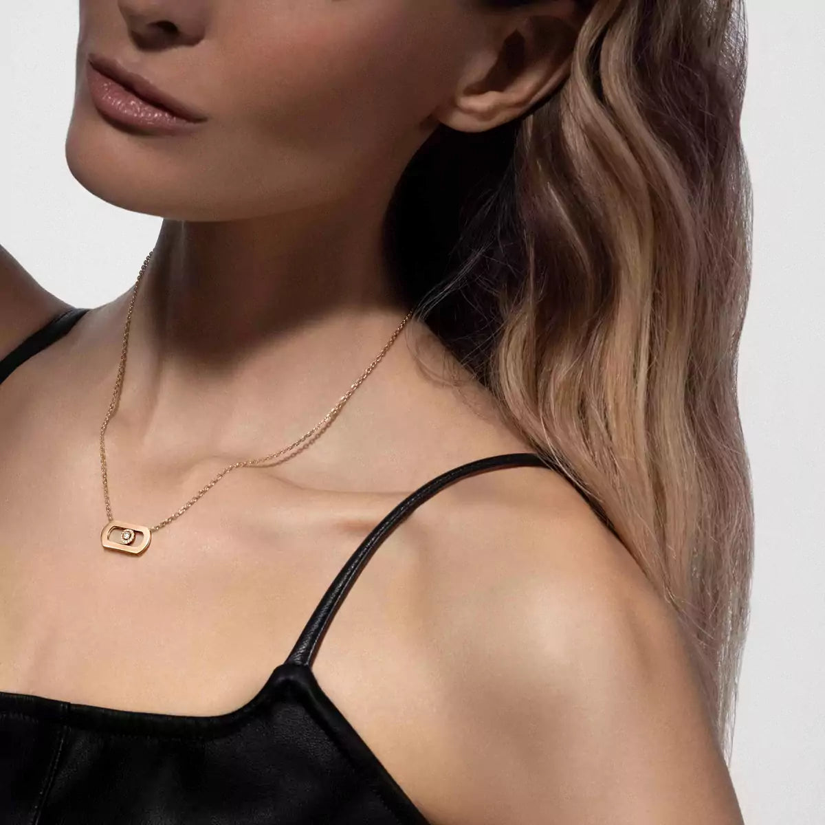 [Vicky]So Move Diamond Necklace in Gold