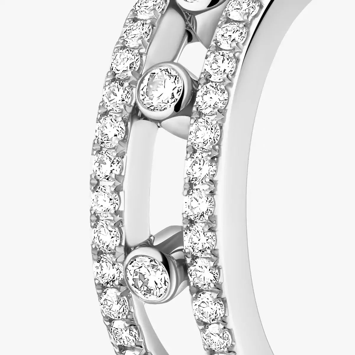 [Vicky]Diamond Pave_ Hoop Earrings Move