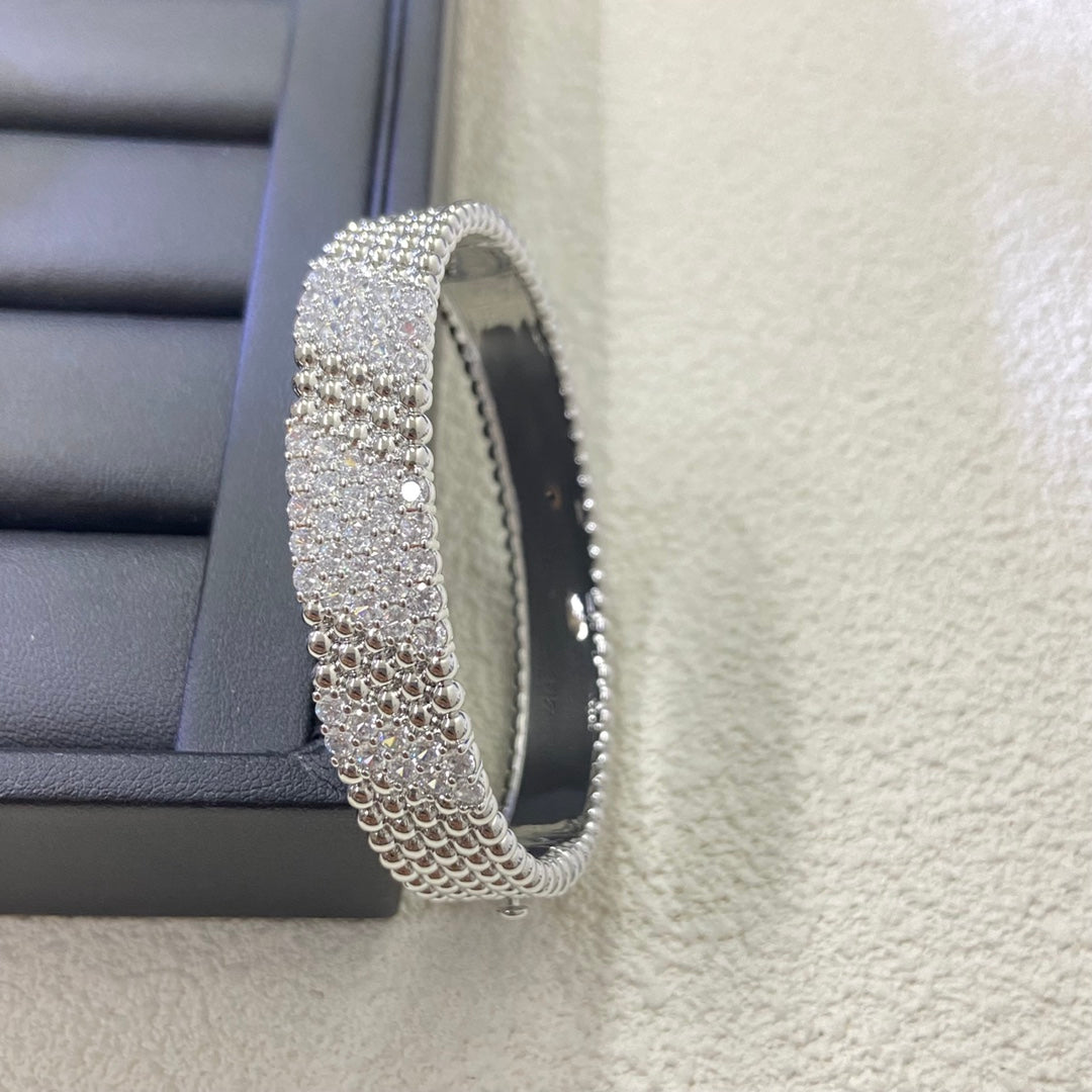 [Vicky]  FIVE-ROW DIAMOND BRACELET